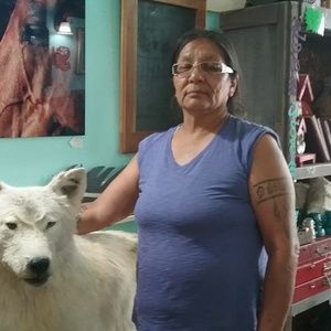 Meet your Posher, Rose